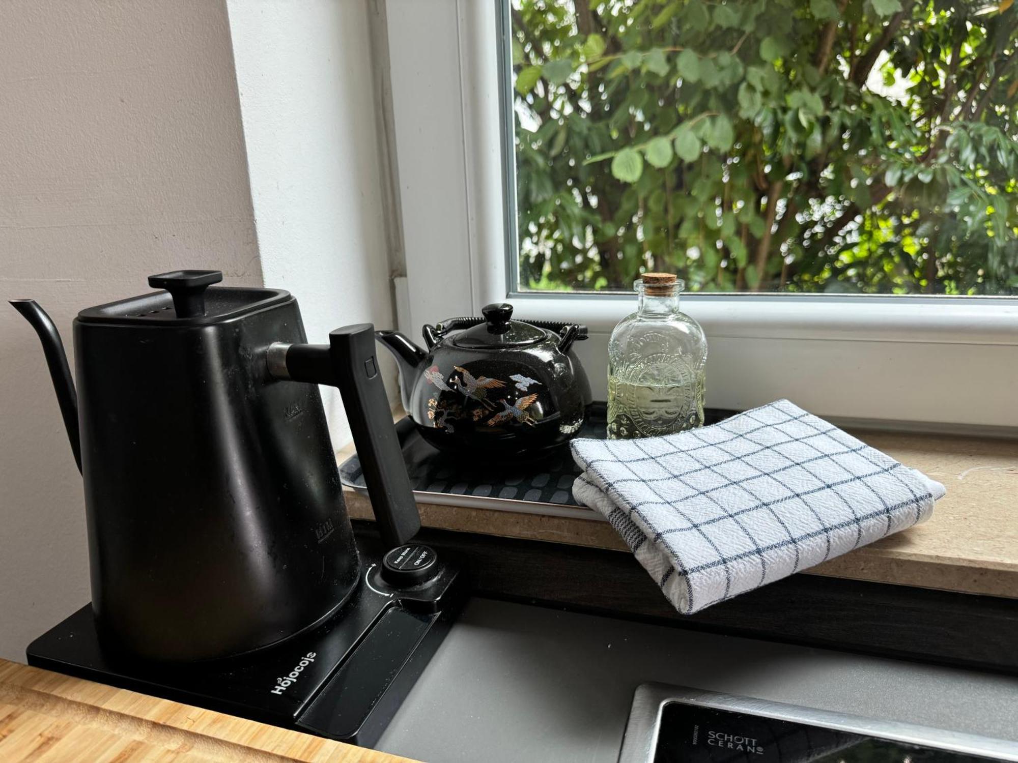 Modern House Gehrden Auf 2 Etagen, Nice Garten, Barbecue, Contactless Check-In, Free Parking מראה חיצוני תמונה