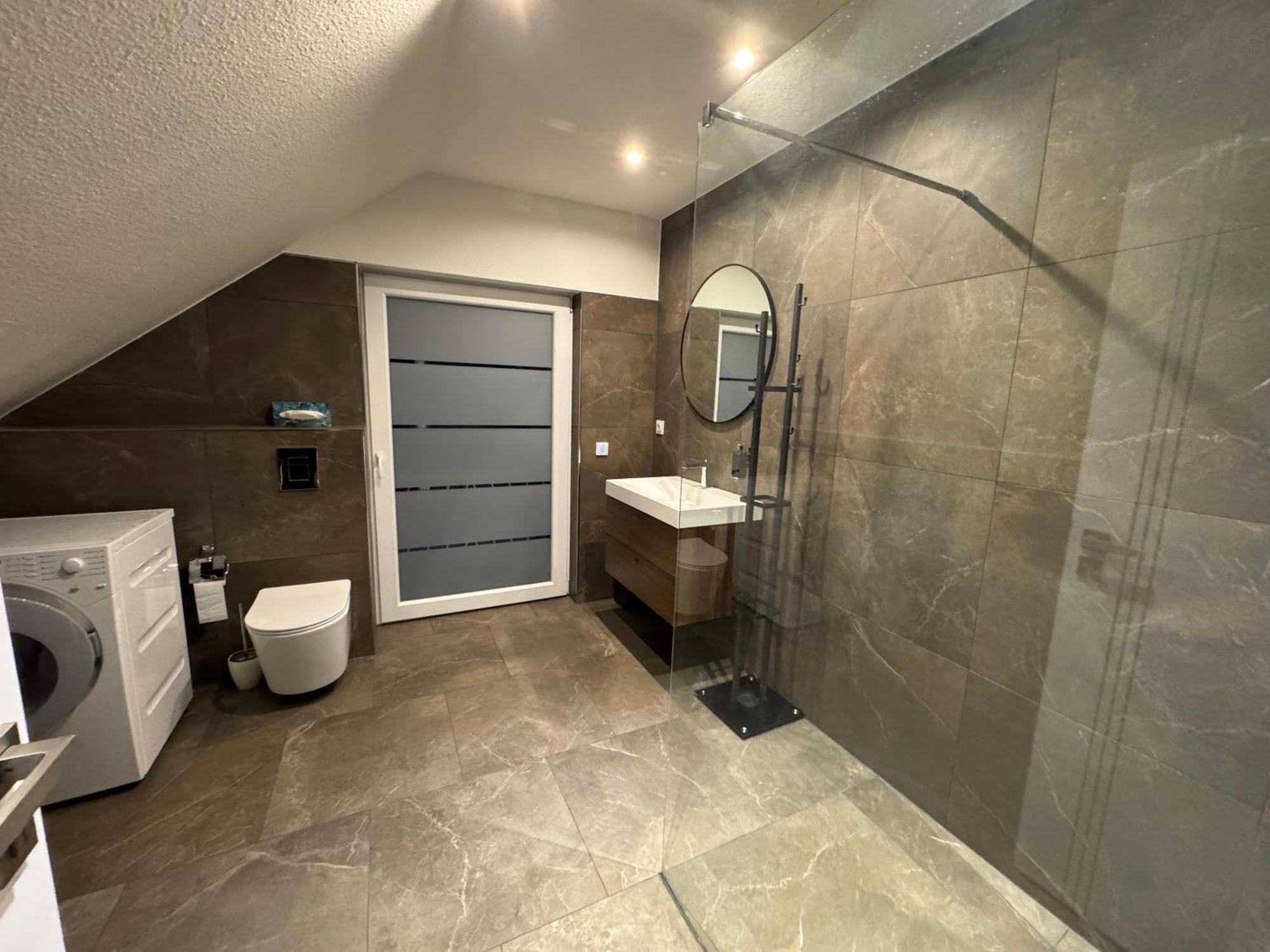 Modern House Gehrden Auf 2 Etagen, Nice Garten, Barbecue, Contactless Check-In, Free Parking מראה חיצוני תמונה